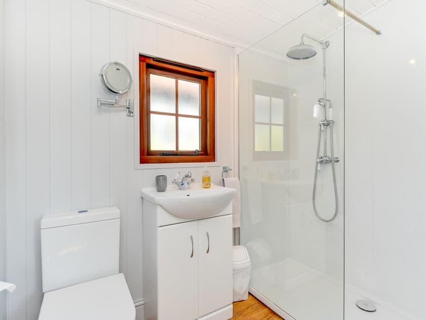 Shower room | Forget Me Not French Roulotte, Worthing