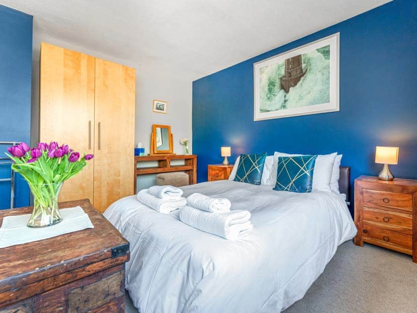 Double bedroom | Applepips, Stirling