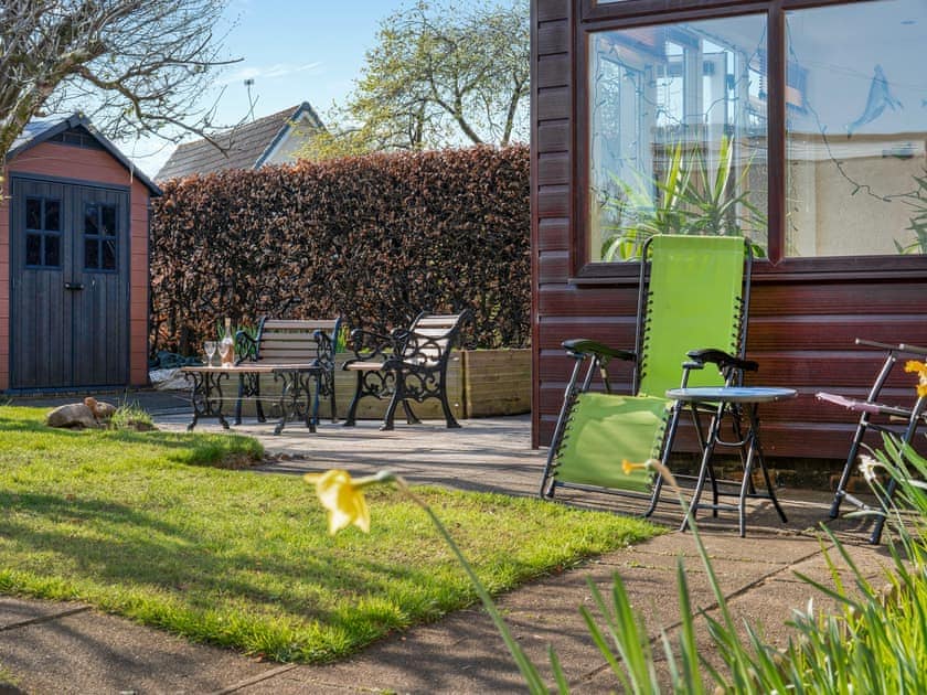 Outdoor area | Applepips, Stirling