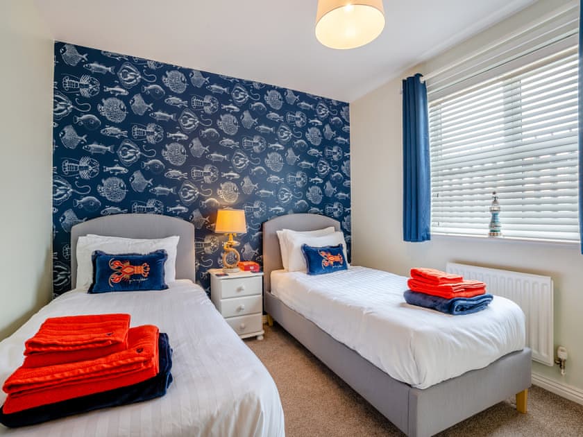 Twin bedroom | Tern Point, Beadnell, near Seahouses