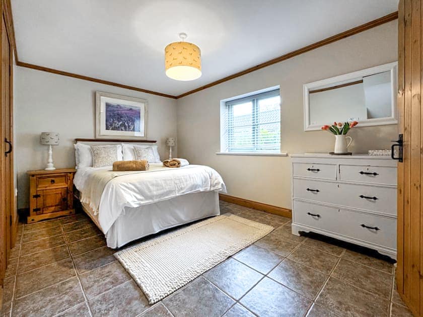 Double bedroom | The Bran House - The Courtyard, Hareby, near Horncastle