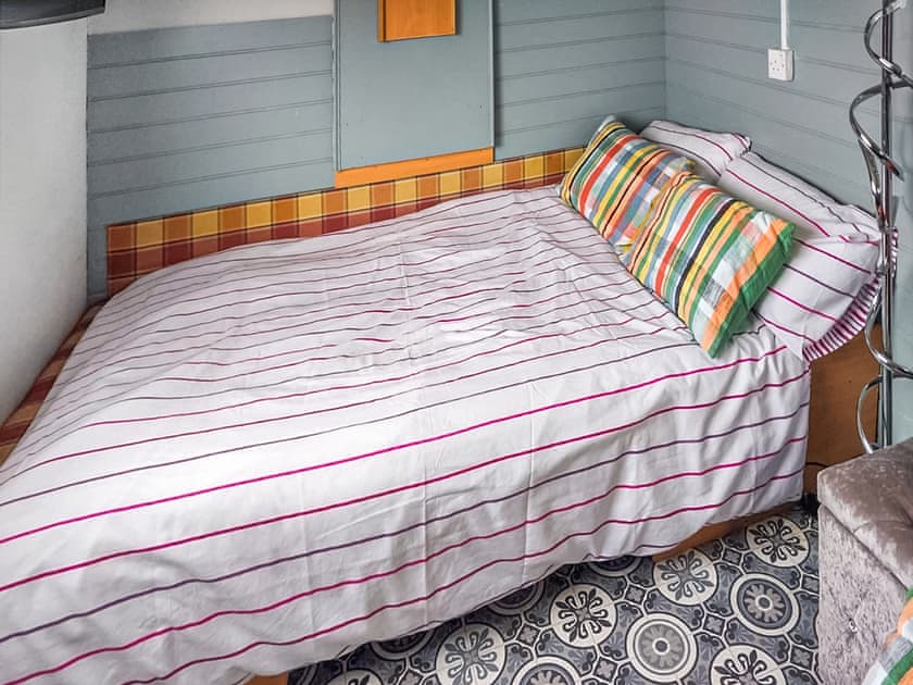 Double bedroom | Sunset Cabin, Ormskirk