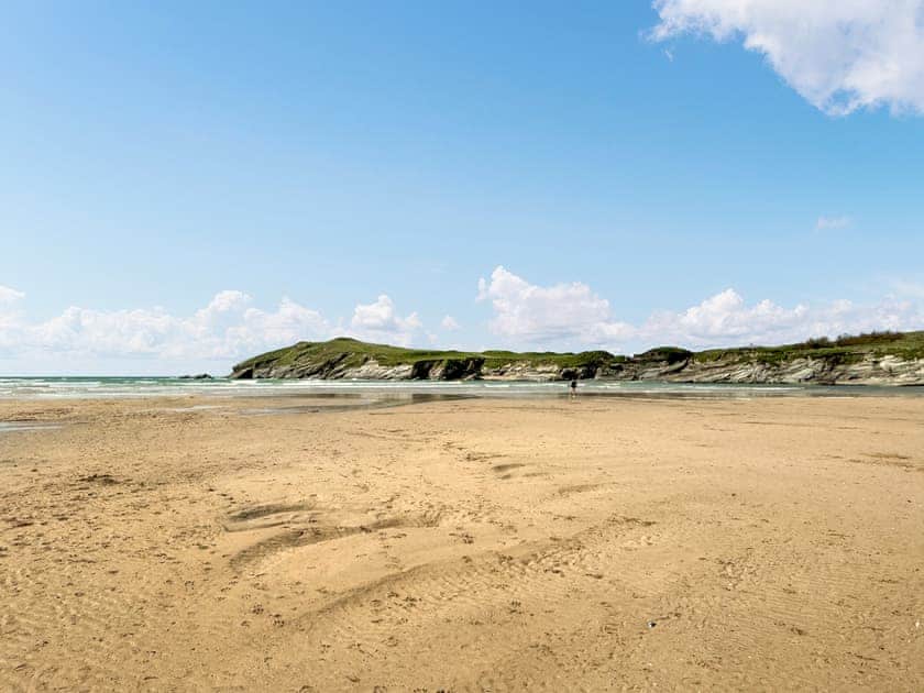 Surrounding area | Liwus, Newquay