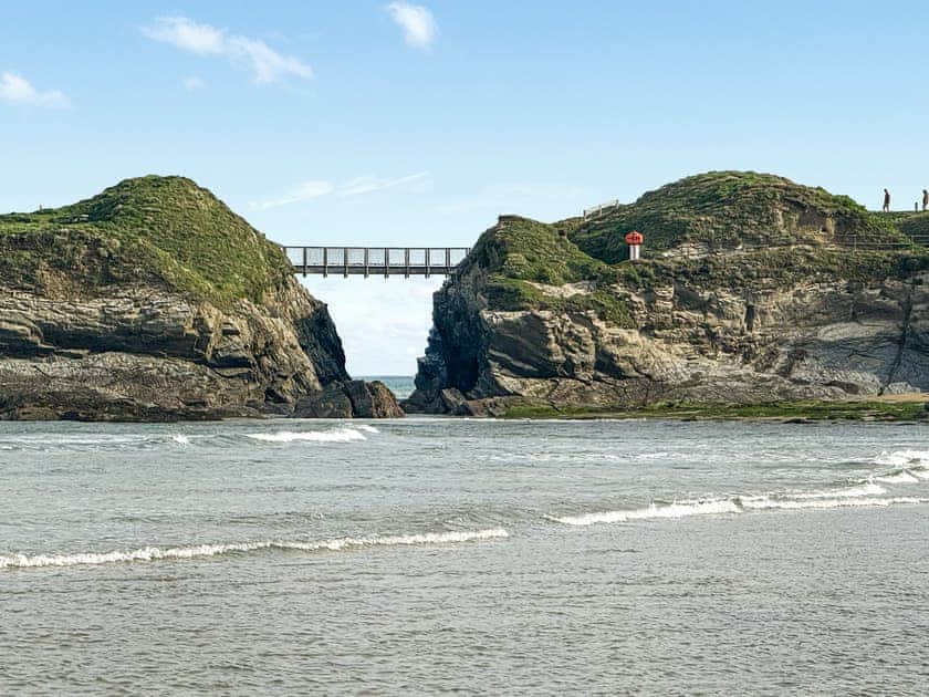 Surrounding area | Liwus, Newquay
