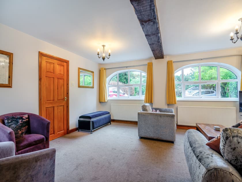 Living room | The Granary - Hopgrove Farm Cottages, York