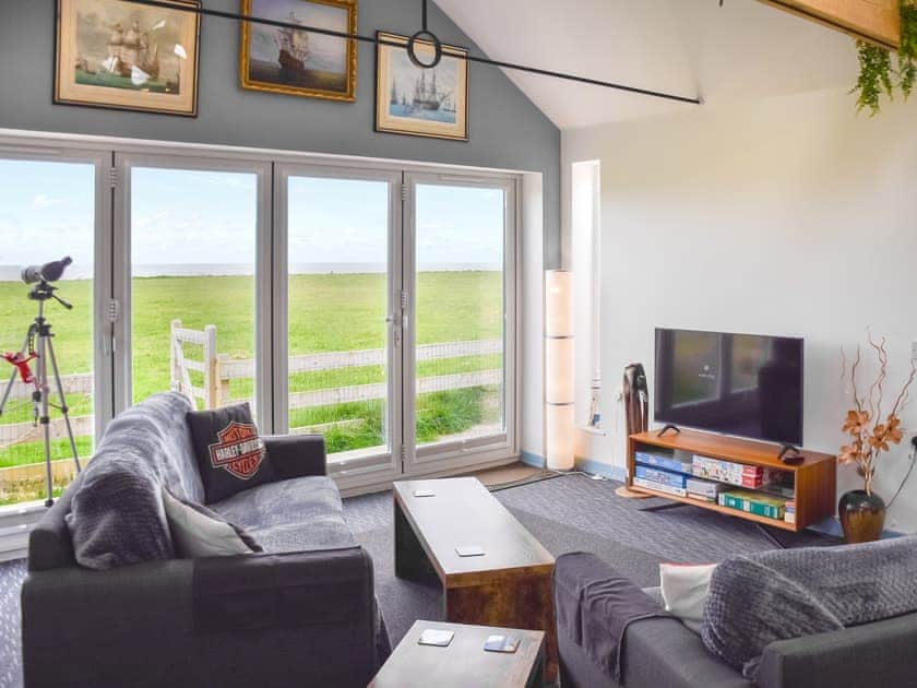 Open plan living space | Ship Ahoy, Walcott-on-Sea