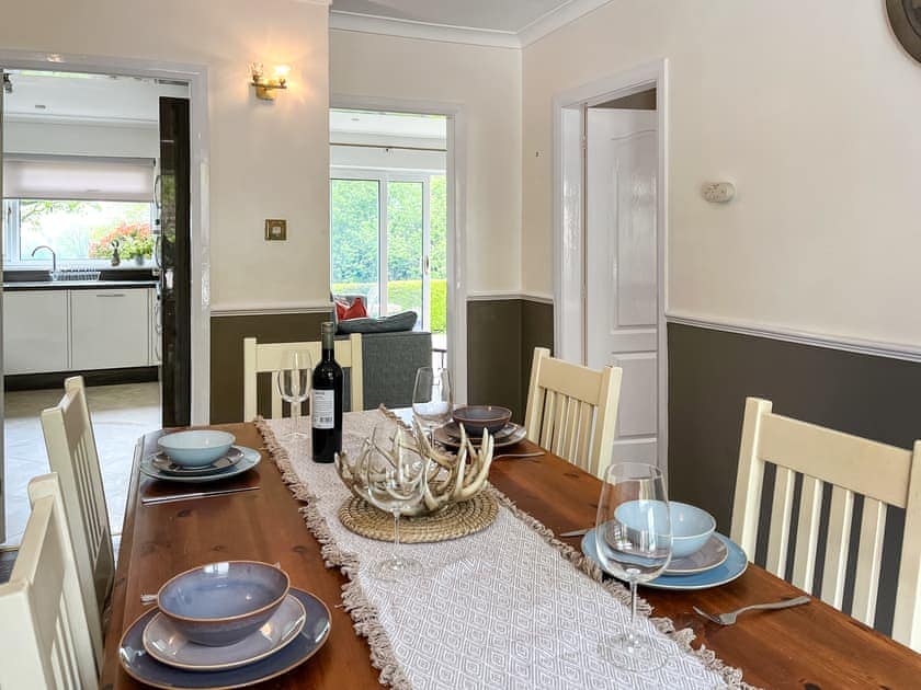 Dining Area | Autumn Leaves, Keswick
