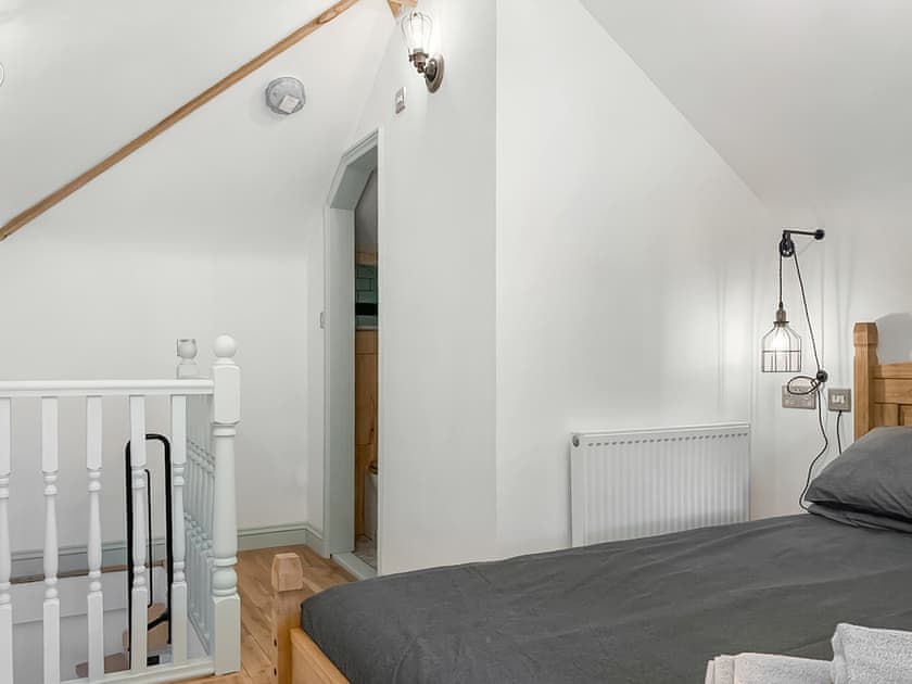 Double bedroom | Dovecote, Guyhirn