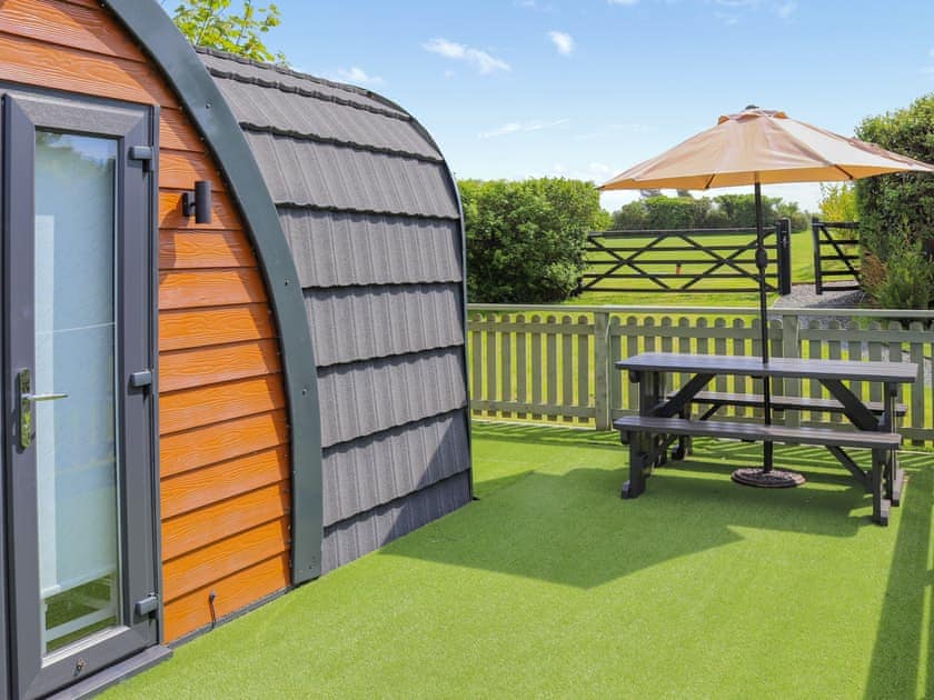 Outdoor | Lodge Pod - Anglesey Holiday Pods, Brynsiencyn, near Newborough