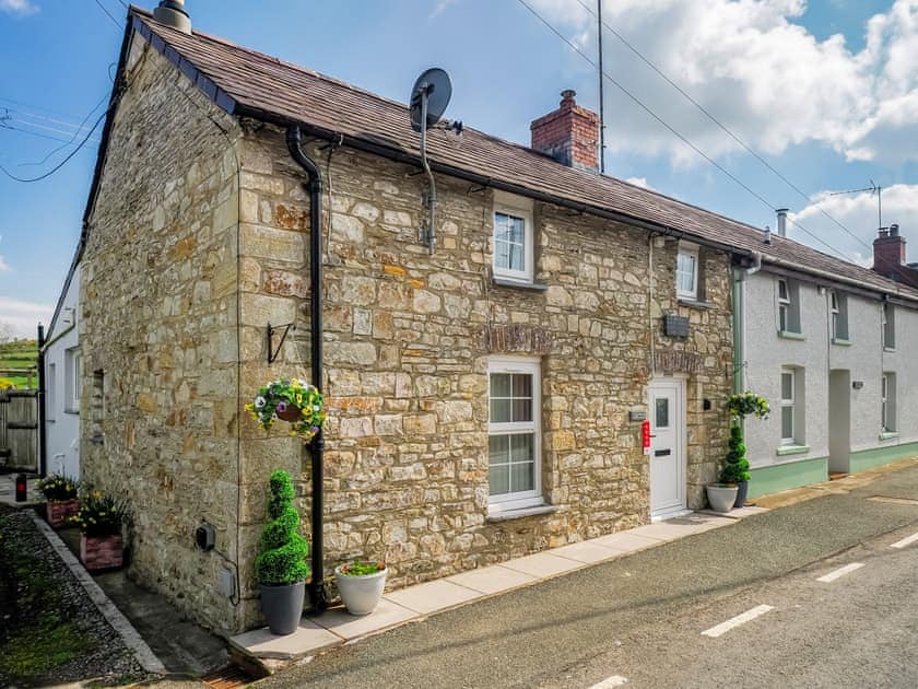 Exterior | Y Bwthyn, Talgarreg, near New Quay