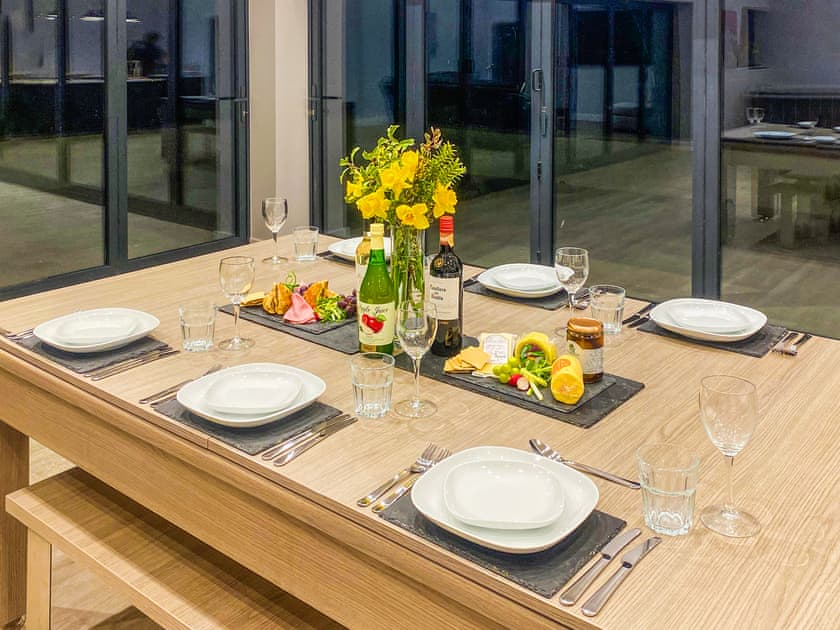 Dining Area | The Bungalow - Applebarn Holidays , West Pennard, near Glastonbury