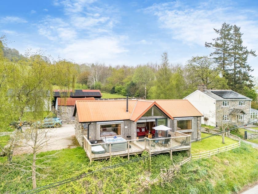 Exterior | Wern Ddu Cottage, Penybontfawr, near Oswestry