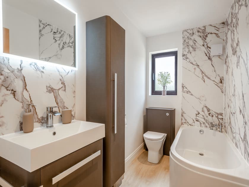 Bathroom | Bumble Bee Farm, Mattishall, near Dereham