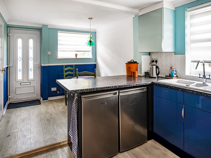Kitchen | Painter’s Cottage, Hemsby