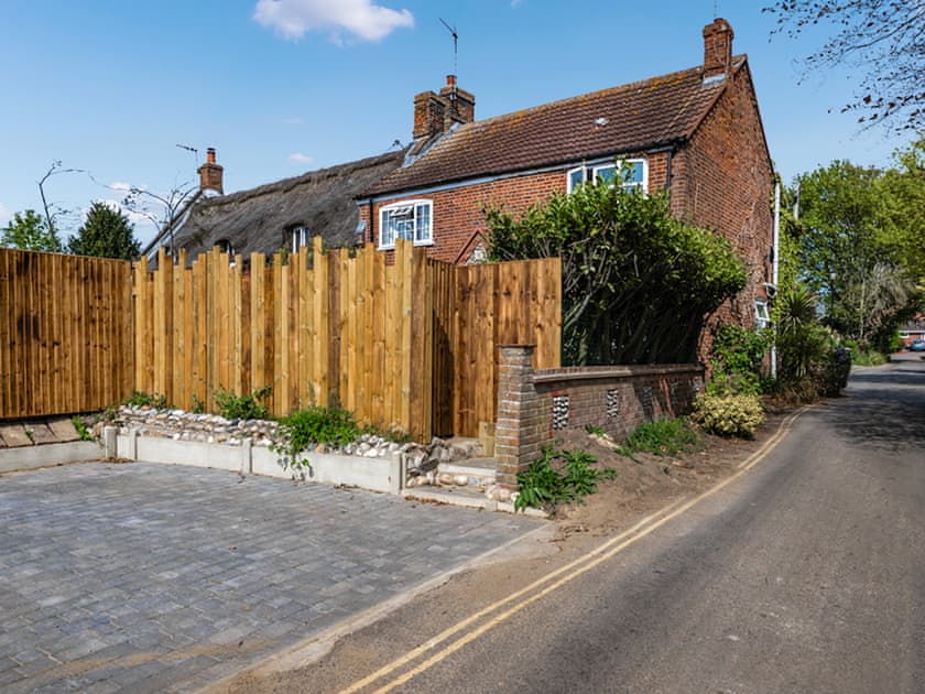 Exterior | Painter’s Cottage, Hemsby