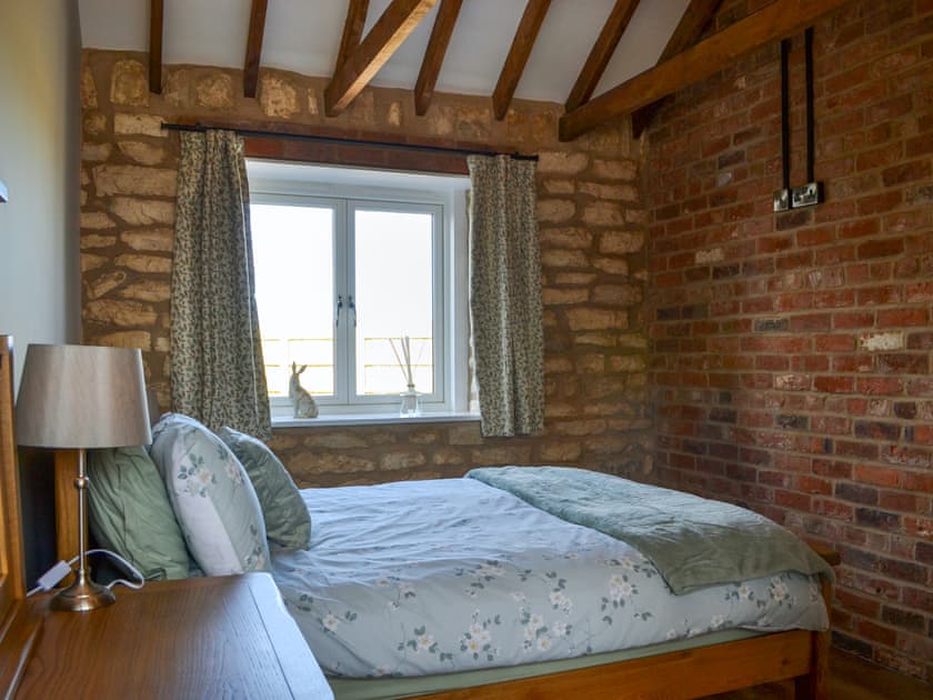 Double bedroom | Metlands Farm Holidays- The Dairy - Metlands Farm Holidays, Bempton, near Bridlington