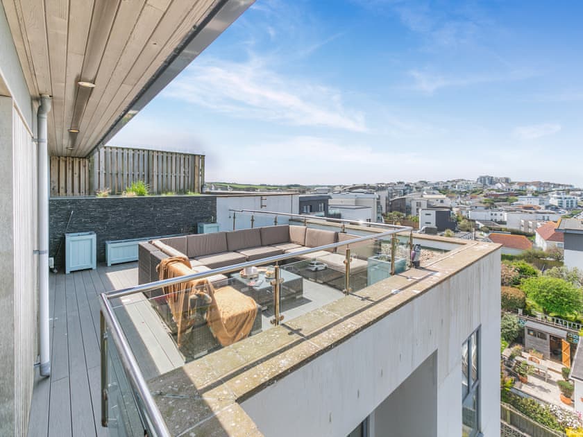 Terrace | Penthouse 14 Oceangate, Newquay