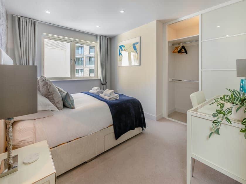 Double bedroom | Penthouse 14 Oceangate, Newquay