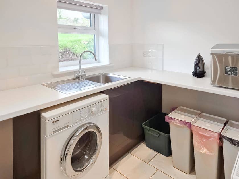 Kitchen/diner | Poplars Cottage, Usk