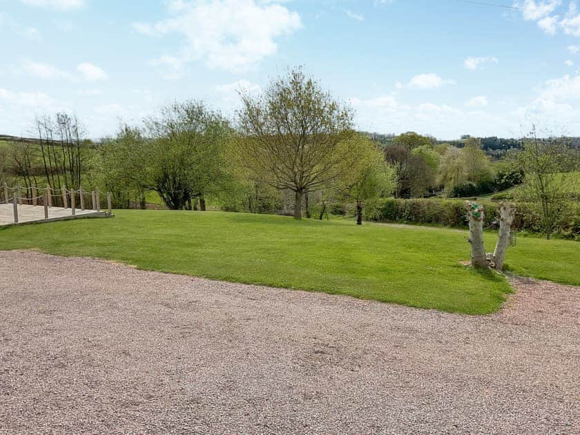 Outdoor area | Poplars Cottage, Usk