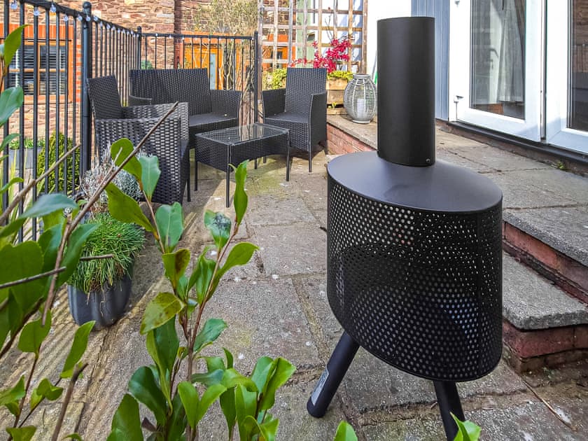 Outdoor | Oak Cottage, Abergavenny