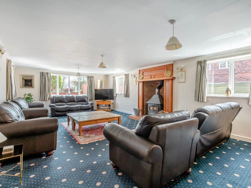 Living room | The Hill Coachouse, Barrow-on-Trent