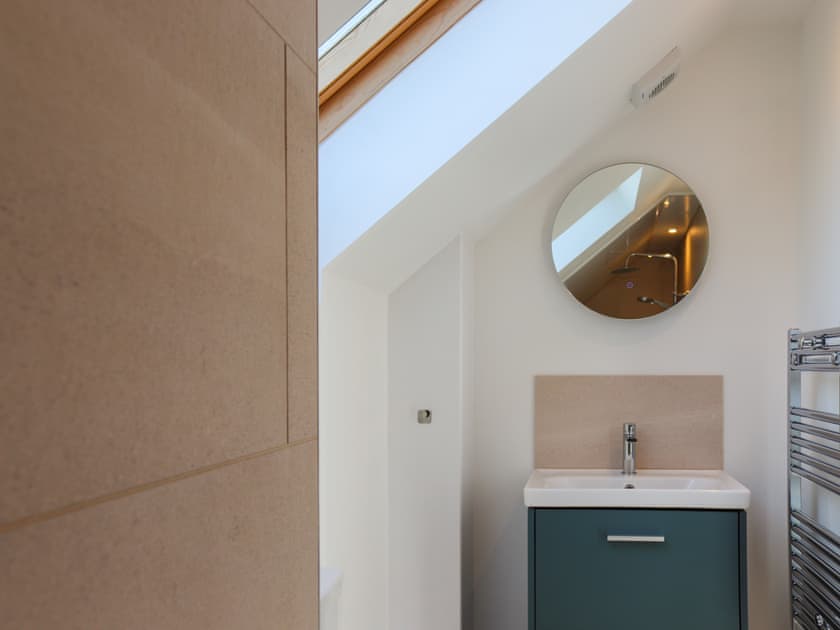 Bathroom | Erddyn - Sarn Faen Cottages, Tal-y-Bont, near Barmouth