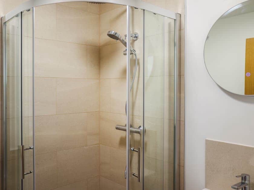 Bathroom | Bodlyn - Sarn Faen Cottages, Tal-y-Bont, near Barmouth