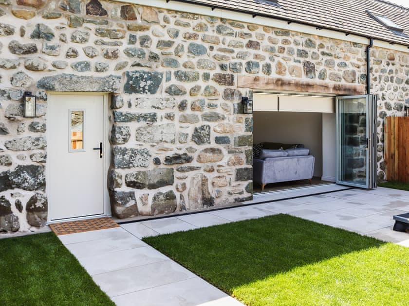 Exterior | Bodlyn - Sarn Faen Cottages, Tal-y-Bont, near Barmouth
