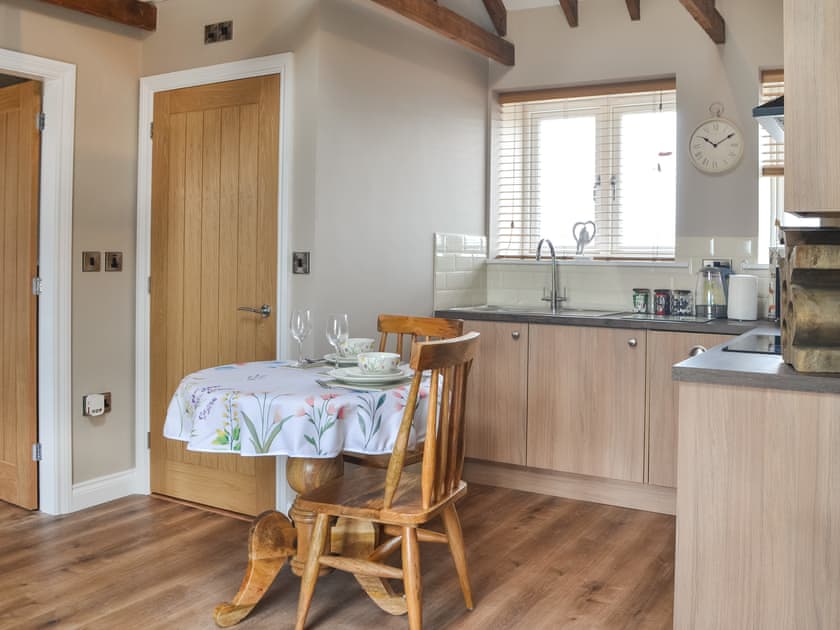 Kitchen/diner | The Stables - Metlands Farm Holidays, Bempton, near Bridlington