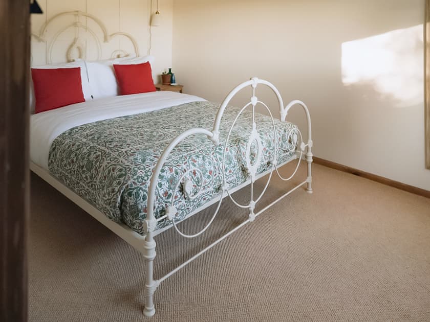Double bedroom | The Green One On The End, Thurton