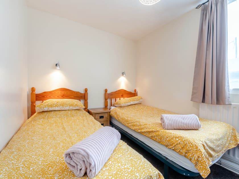 Twin bedroom | Captain’s Quarters - Keel Lodges, Staithes, near Whitby
