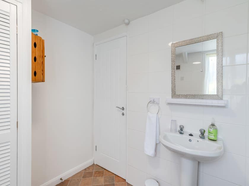 Bathroom | Captain’s Quarters - Keel Lodges, Staithes, near Whitby