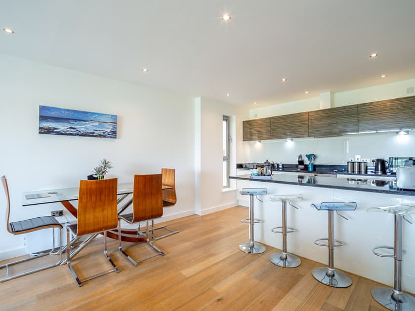 Dining Area | 7 Cribbar - Cribbar, Newquay