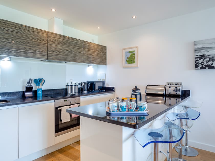 Kitchen area | 7 Cribbar - Cribbar, Newquay