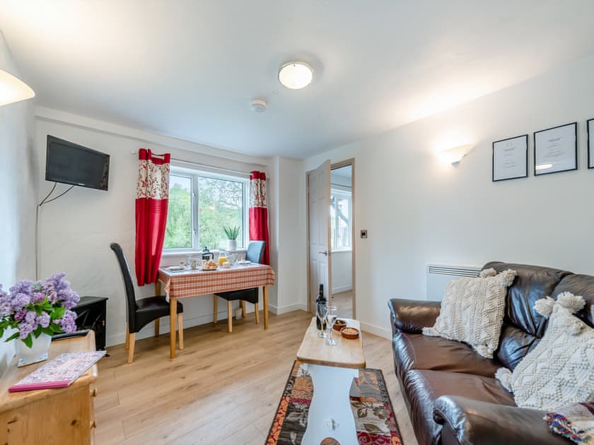 Living room/dining room | The Lodge - Maesydderwen Holiday Cottages, Llandeilo