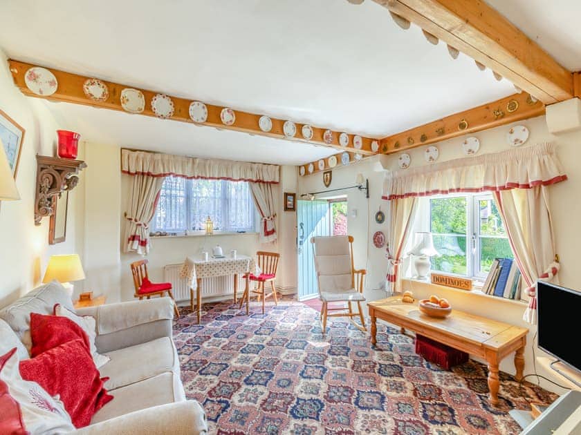 Living room/dining room | Little Thatch, Netherbury, near Beaminster