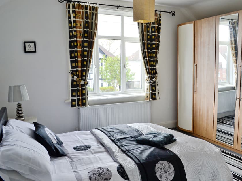 Comfy bedroom | Lilac Villa, Skegness