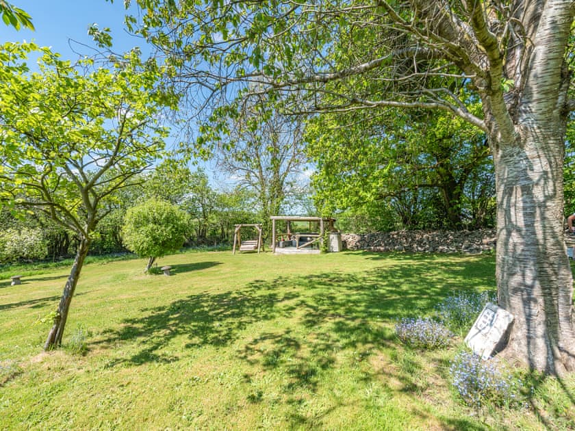 Garden | Dyffryn @ Glanffrwd Mill, Cellan, near Lampeter