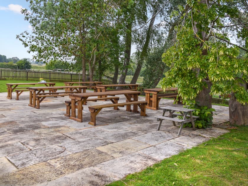 Outdoor | Lily Pad 4 - Lily Pad Cottages, Nassington, near Stamford