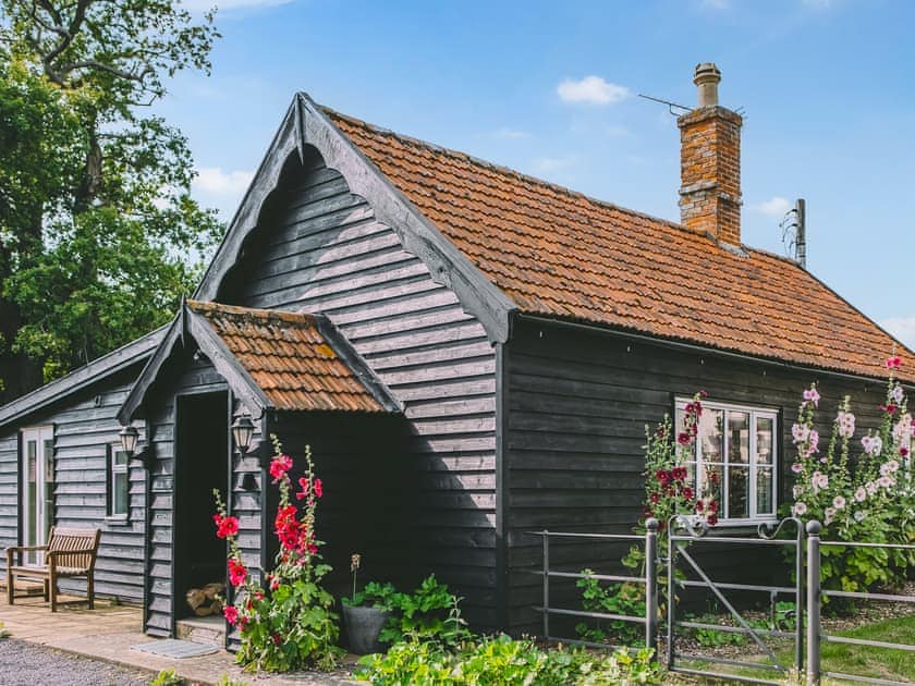 Exterior | The Shooting Lodge - Stowlangtoft Estate, Bury St. Edmunds
