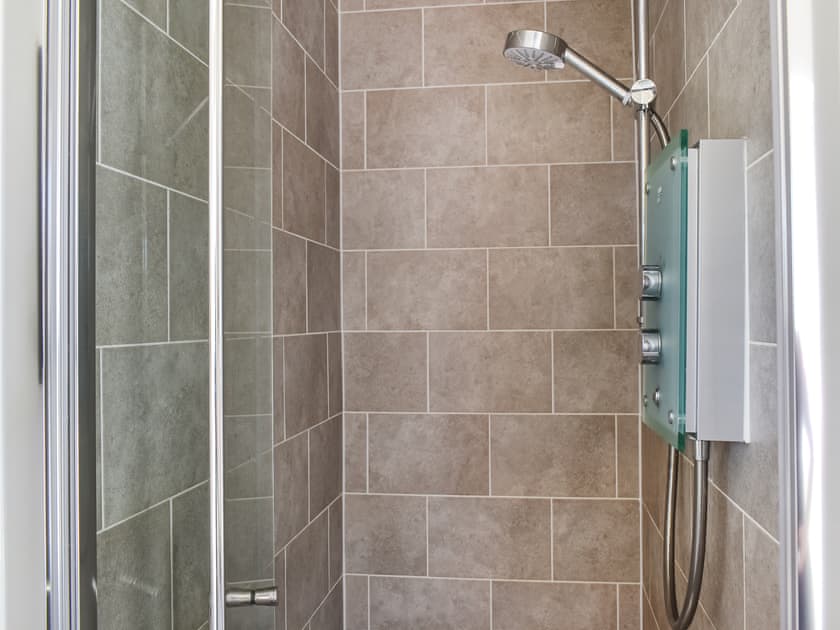 Bathroom | Sullys House, Whitby