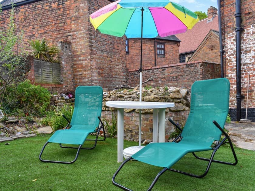 Patio | Priory Cottage, King’s Lynn