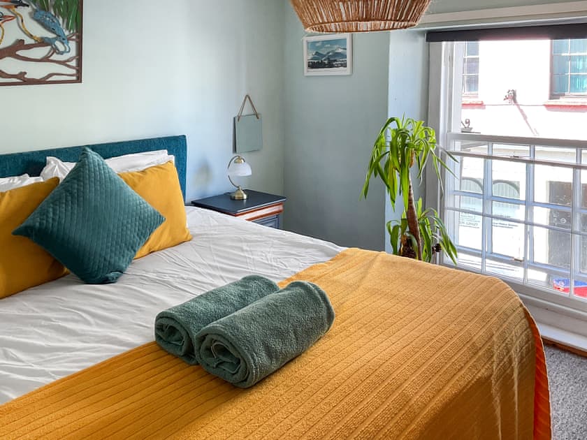 Double bedroom | Kookaburra Lodge, Brecon