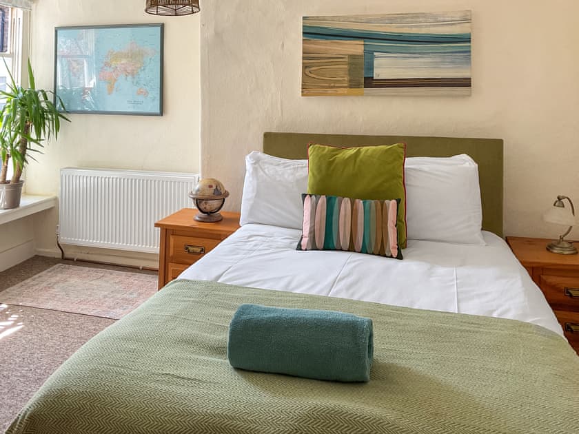 Double bedroom | Kookaburra Lodge, Brecon