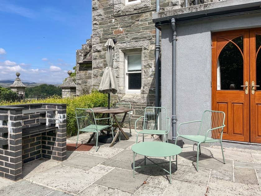 Sitting-out-area | Upper Double Lodge, Gatehouse of Fleet, near Kirkcudbright