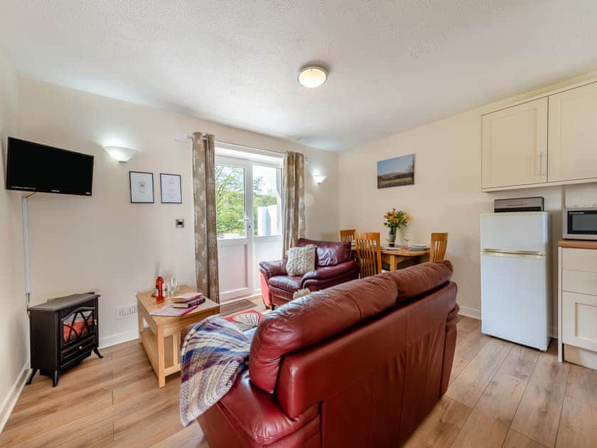 Open plan living space | Wren Cottage - Maesydderwen Holiday Cottages, Llandeilo