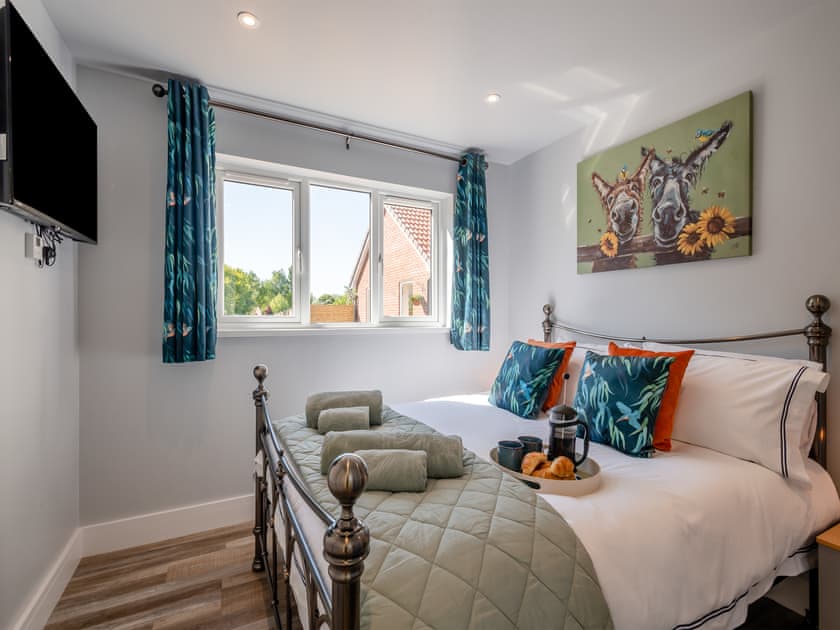 Double bedroom | Peacock Lodge, Thurlton