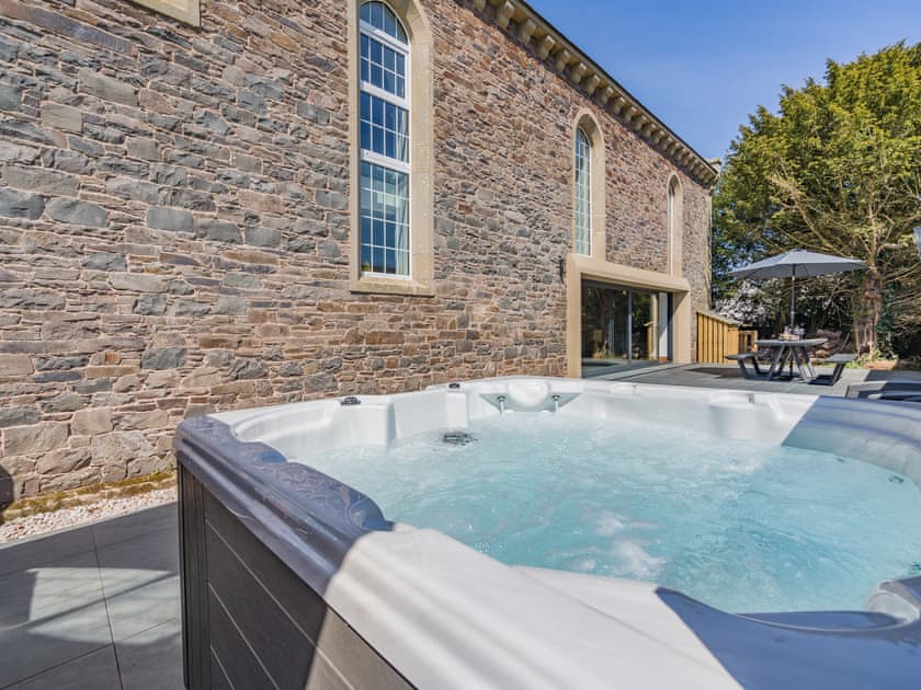 Hot tub | Auld Kirk House, Duns