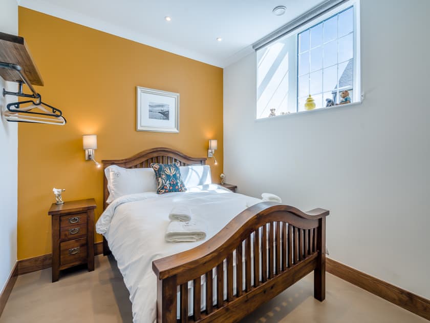 King bedroom  | Auld Kirk House, Duns